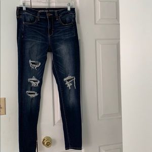 American Eagle ripped jegging